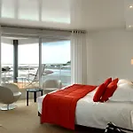 La Marine 4*