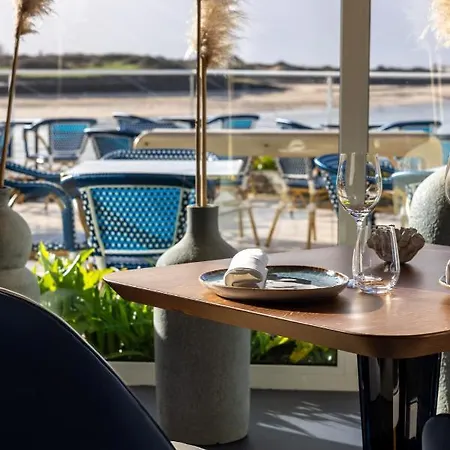 Hotel La Marine 4*