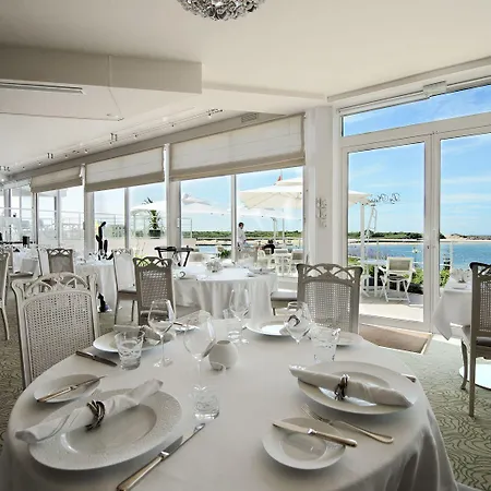 La Marine 4* بارنفيل-كارتريت