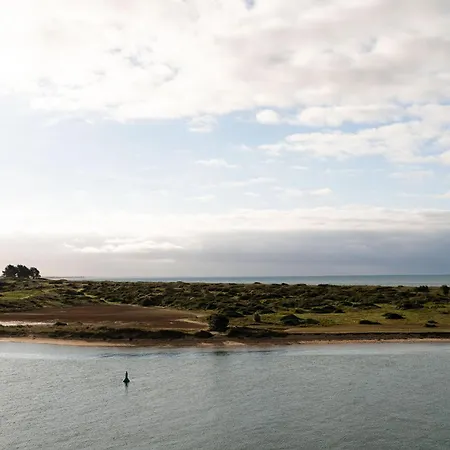 فندق La Marine بارنفيل-كارتريت